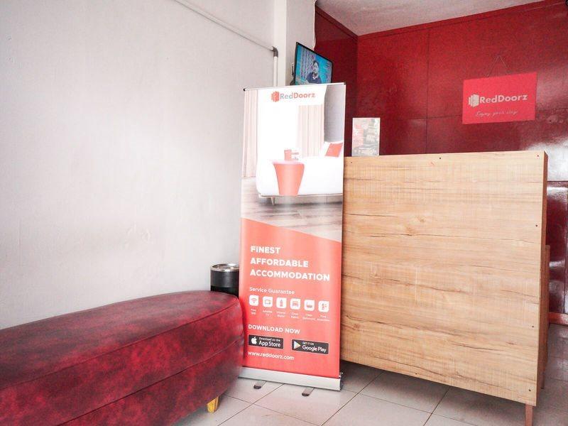 RedDoorz near Palembang Square Mall 2 Bagian luar foto