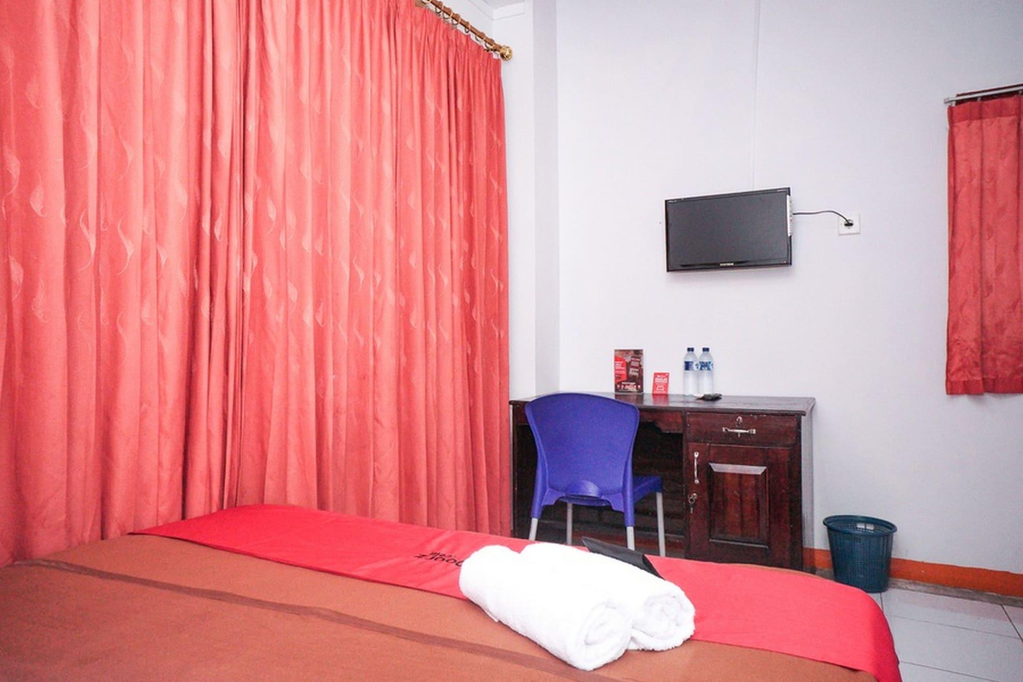 RedDoorz near Palembang Square Mall 2 Bagian luar foto
