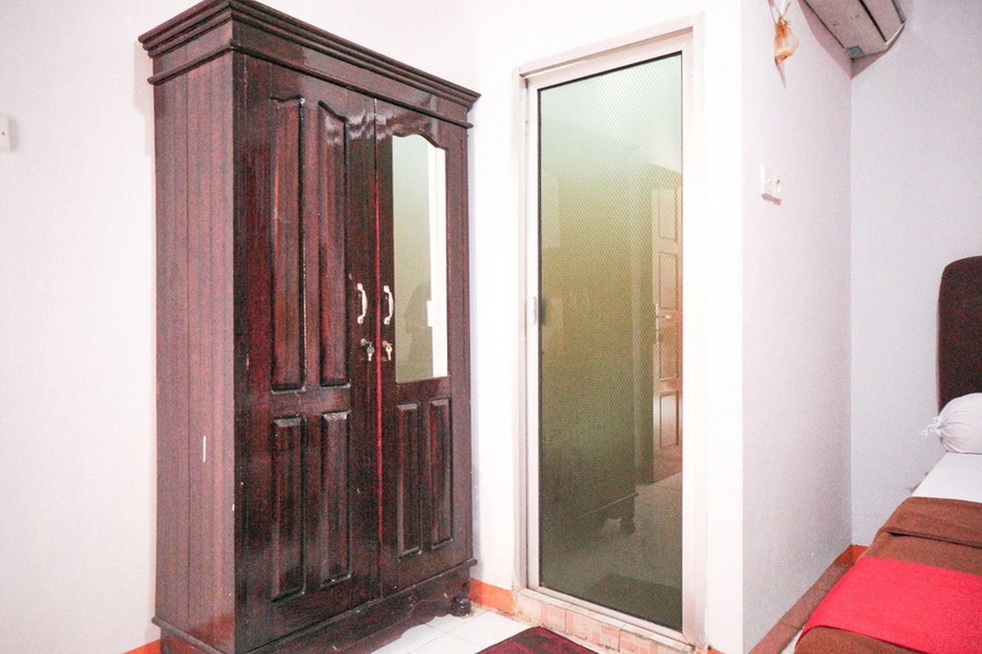 RedDoorz near Palembang Square Mall 2 Bagian luar foto