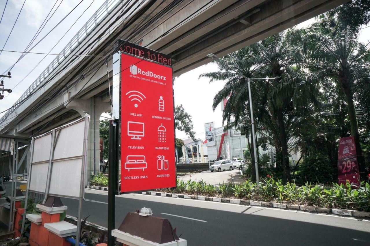 RedDoorz near Palembang Square Mall 2 Bagian luar foto