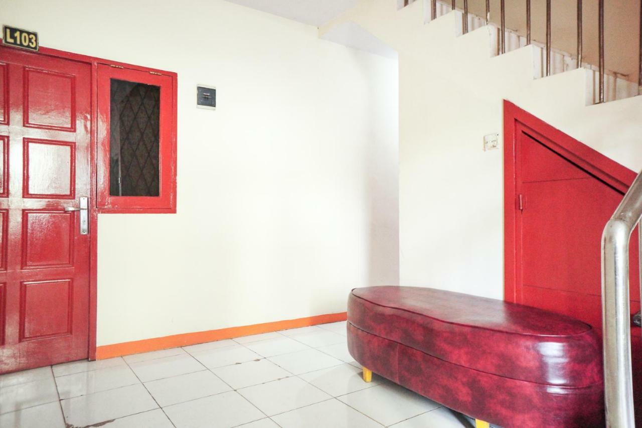RedDoorz near Palembang Square Mall 2 Bagian luar foto